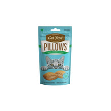Cat Fest Pillows With Chicken Creme